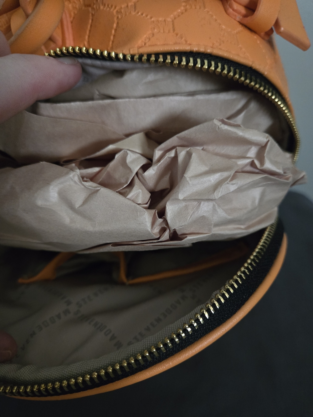 🍊 Steve Madden Sweet Mandarin Backpack - Picture 7 of 8